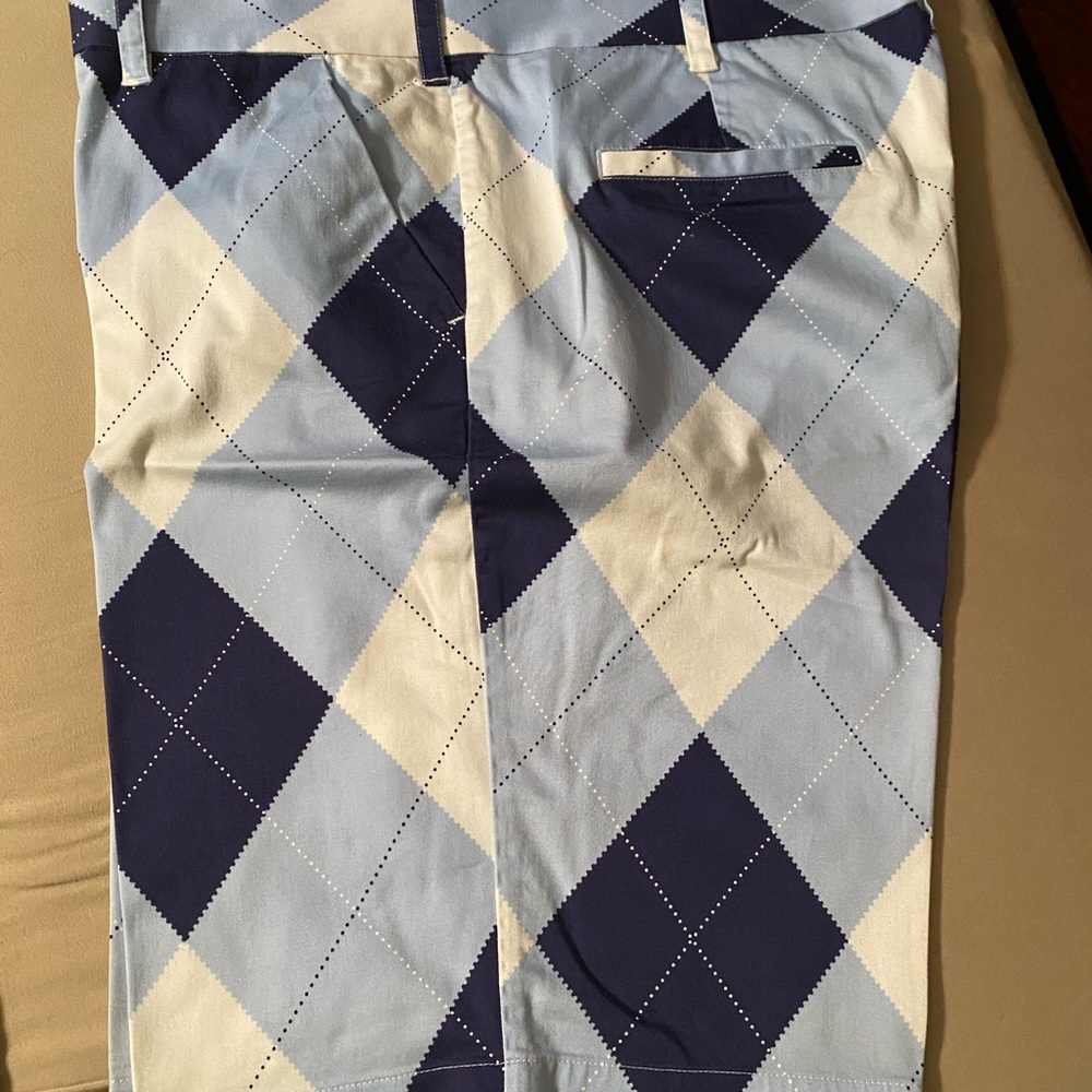 Loudmouth Golf Shorts Size 38